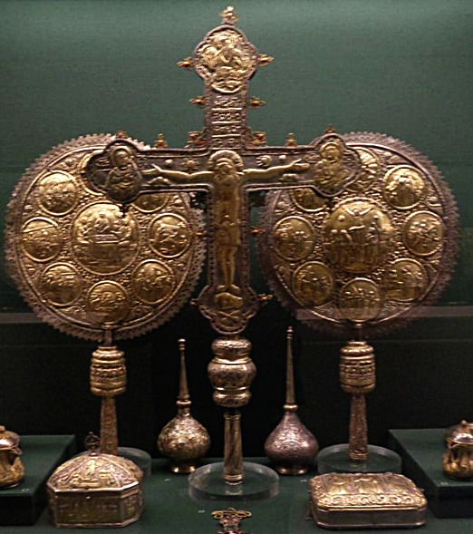 gumushane liturgical fans